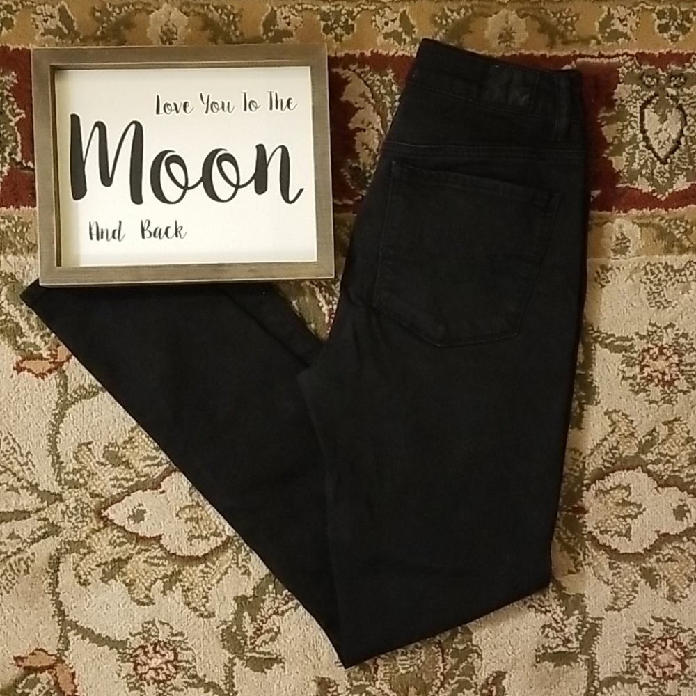 American Eagle Black High-Rise Jegging Jeans 💟